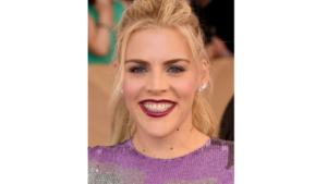 Busy-Philipps-Cherry- Streamers